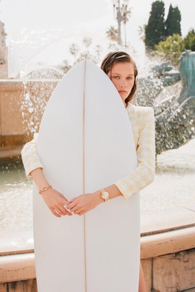 Fotografia di moda e gioielli in stile editoriale e commerciale per il brand svizzero di orologi e gioielli Charriol realizzata a Nizza da David Hatters dello studio fotografico OG Studio di Vicenza