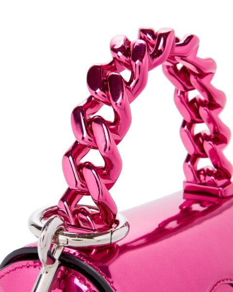 Fotografia di accessori di moda borse e scarpe per e-commerce e shop on-line per il brand di fashion retailing Bloomingdale's realizzata da David Hatters dello studio fotografico OG Studio di Vicenza