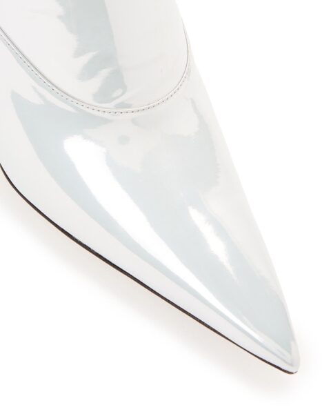 Fotografia di accessori di moda borse e scarpe per e-commerce e shop on-line per il brand di fashion retailing Bloomingdale's realizzata da David Hatters dello studio fotografico OG Studio di Vicenza